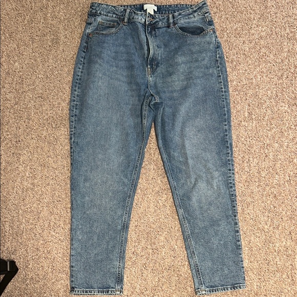 H&M Light Blue Denim Jeans - Picture 1 of 7